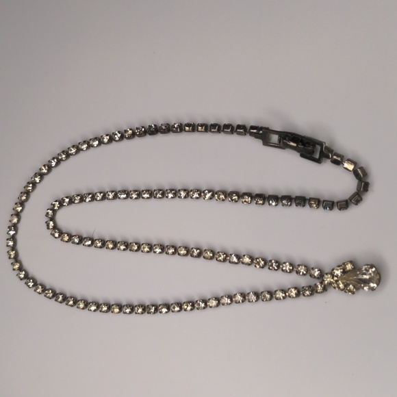 Rhinestone Necklace Petite Pear Shaped Center Stone Elegant Formal Cocktail - Picture 2 of 3